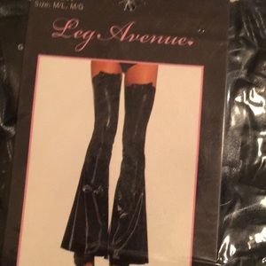 Leg avenue bow top bell bottom m/l